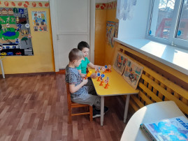 Весенние каникулы в группе "Акварелька" Весенние каникулы в группе "Акварелька".